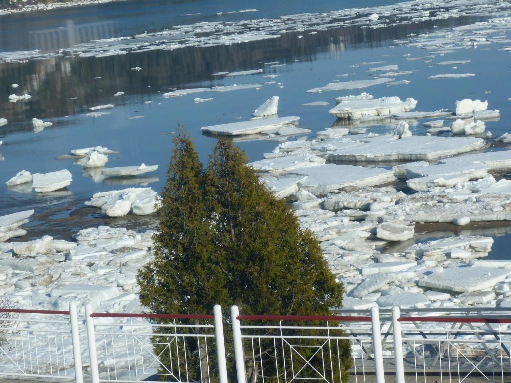 Auberge La Merveilleuse Tadoussac Kültér fotó